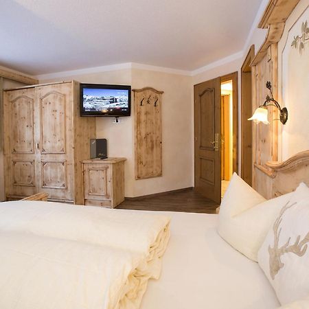 Hotel Tanzer Ischgl Esterno foto
